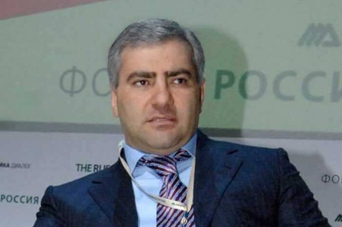 Армянские силовики пришли к бизнесмену Карапетяну после его критики в адрес Пашиняна
