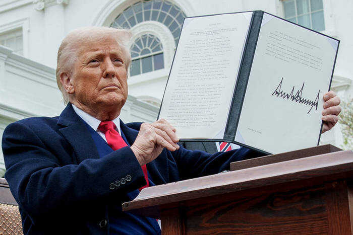 Трамп вводит 35% пошлину против Канады из-за контрабанды фентанила