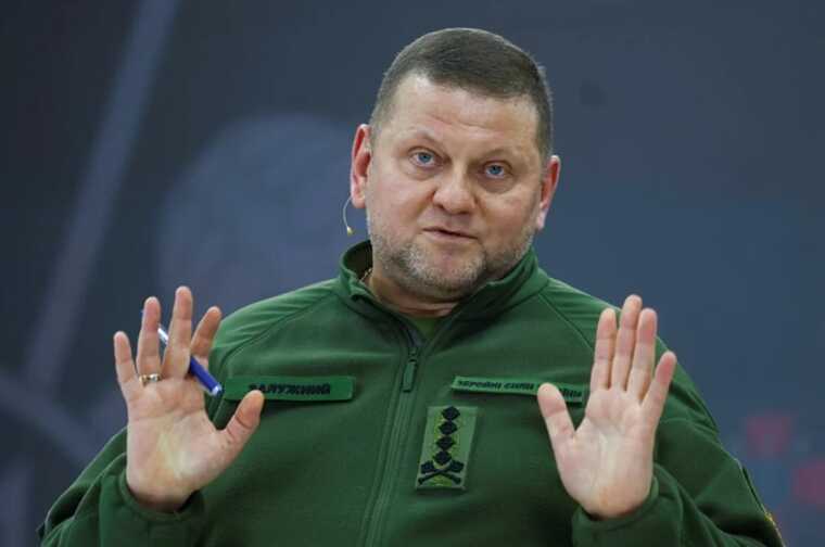 Сеймур Херш заявил, что Залужный может заменить Зеленского в ближайшие месяцы