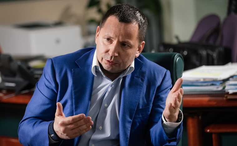 Домодедово отжали у «иностранных резидентов»: теперь актив с долгом 70 миллиардов может достаться совладельцу Внуково Виталию Ванцеву