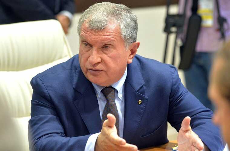 «Роснефть» перекладывает ответственность: как Игорь Сечин «спрятался» за подрядчиков с «убитыми» танкерами, загрязнившими Черное море