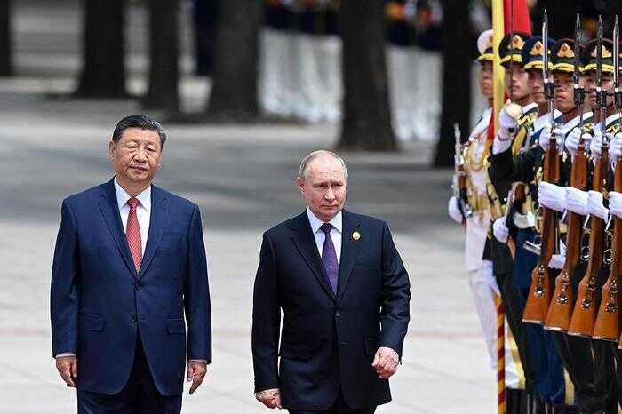 Путин едет в Китай на четыре дня: парад, саммит ШОС и попытки улучшить имидж на фоне международной критики
