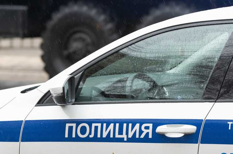 Силовики изъяли технику на 500 тысяч из офиса псковского "Яблока" перед выборами