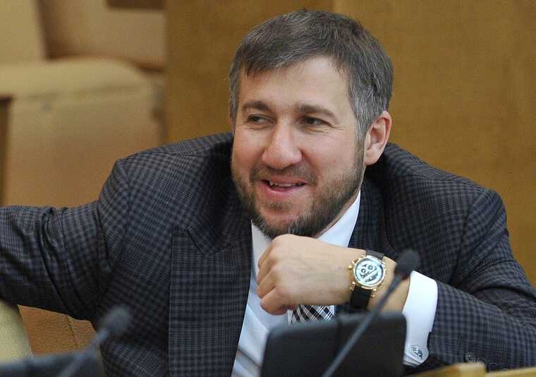 Григорий Аникеев — депутат с офшорами, «подарками» из Сирии и криминальными делами в Азербайджане